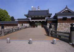 広島城表御門