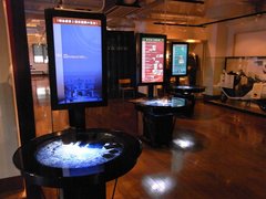 横浜税関展示室1.jpg