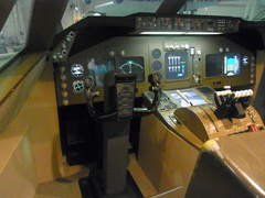 ボーイング747模型/操縦席.jpg