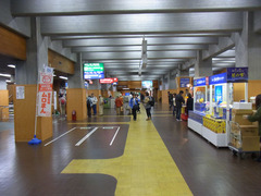 室堂ターミナル・待合フロア.jpg