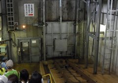 青函トンネル記念館・斜坑シャッター.jpg